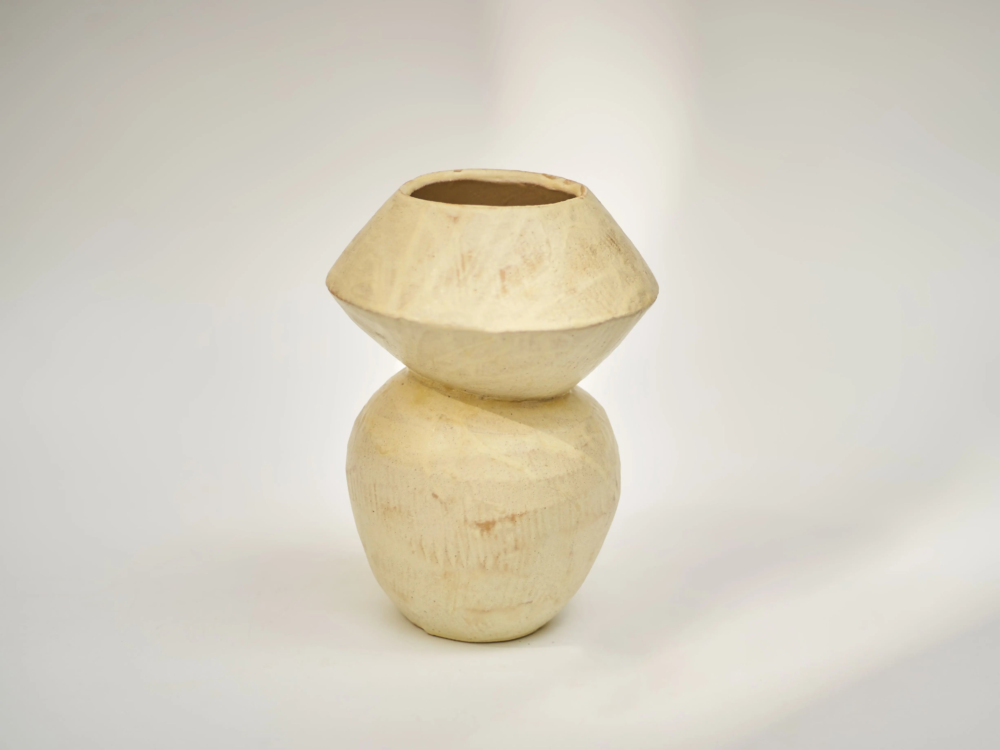 FIGURES-Design-Vasen-Keramik Atelier von Ehren