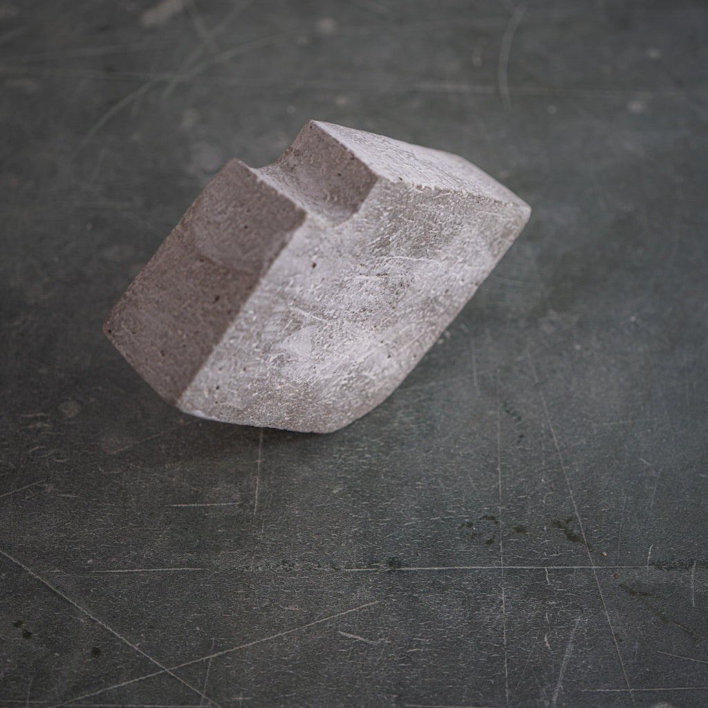 Erratics - Posture VI