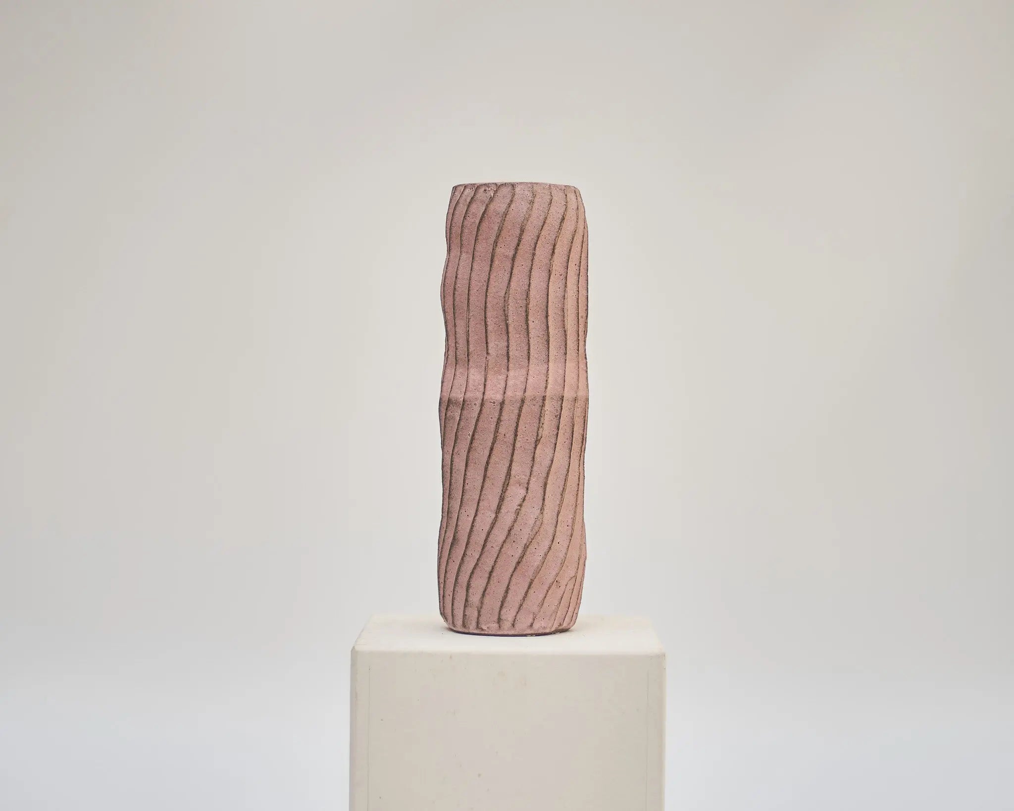 Falling Quietly Atelier von Ehren