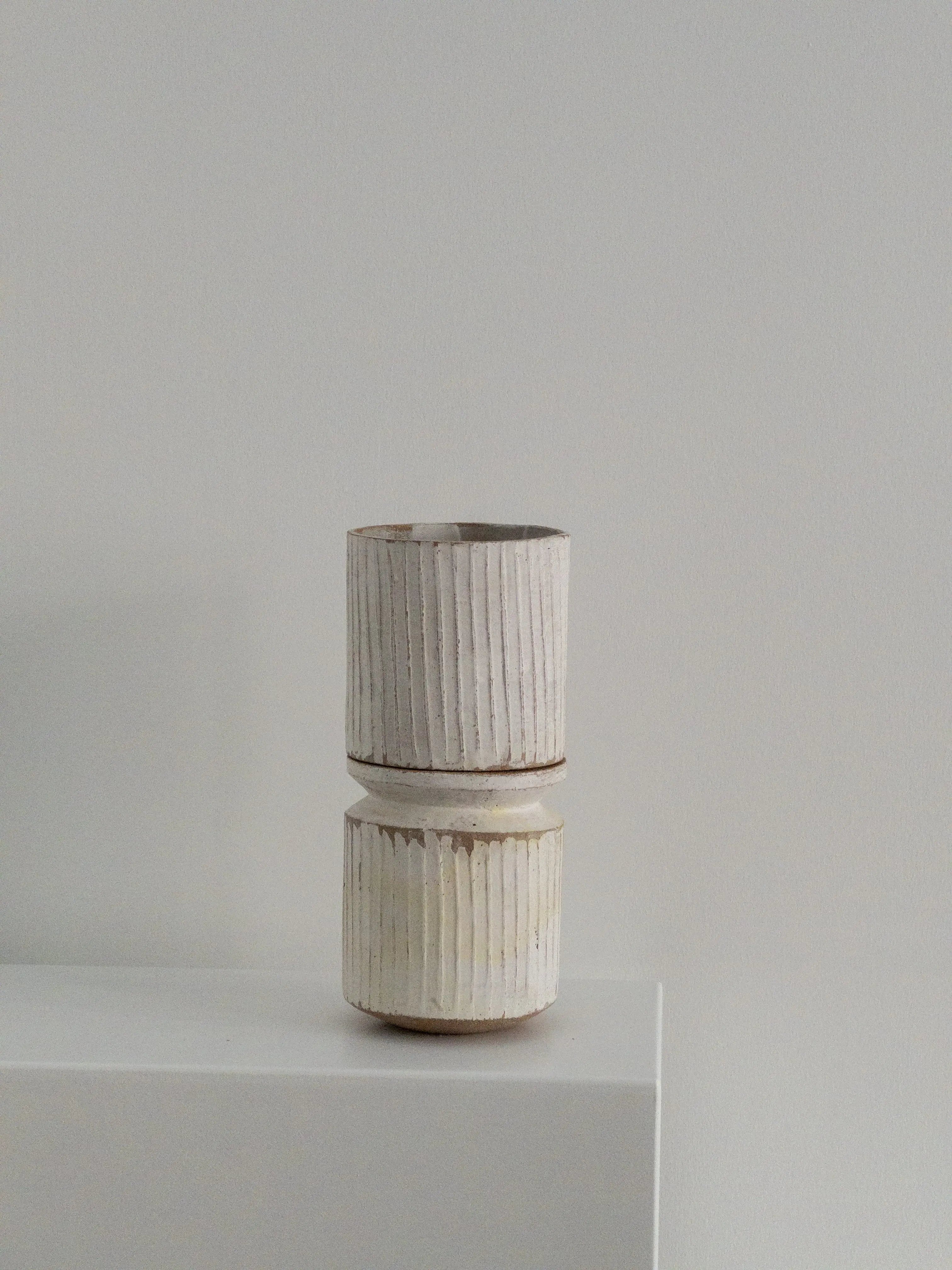 NURI (weiß) - selbstbewässernd Atelier von Ehren