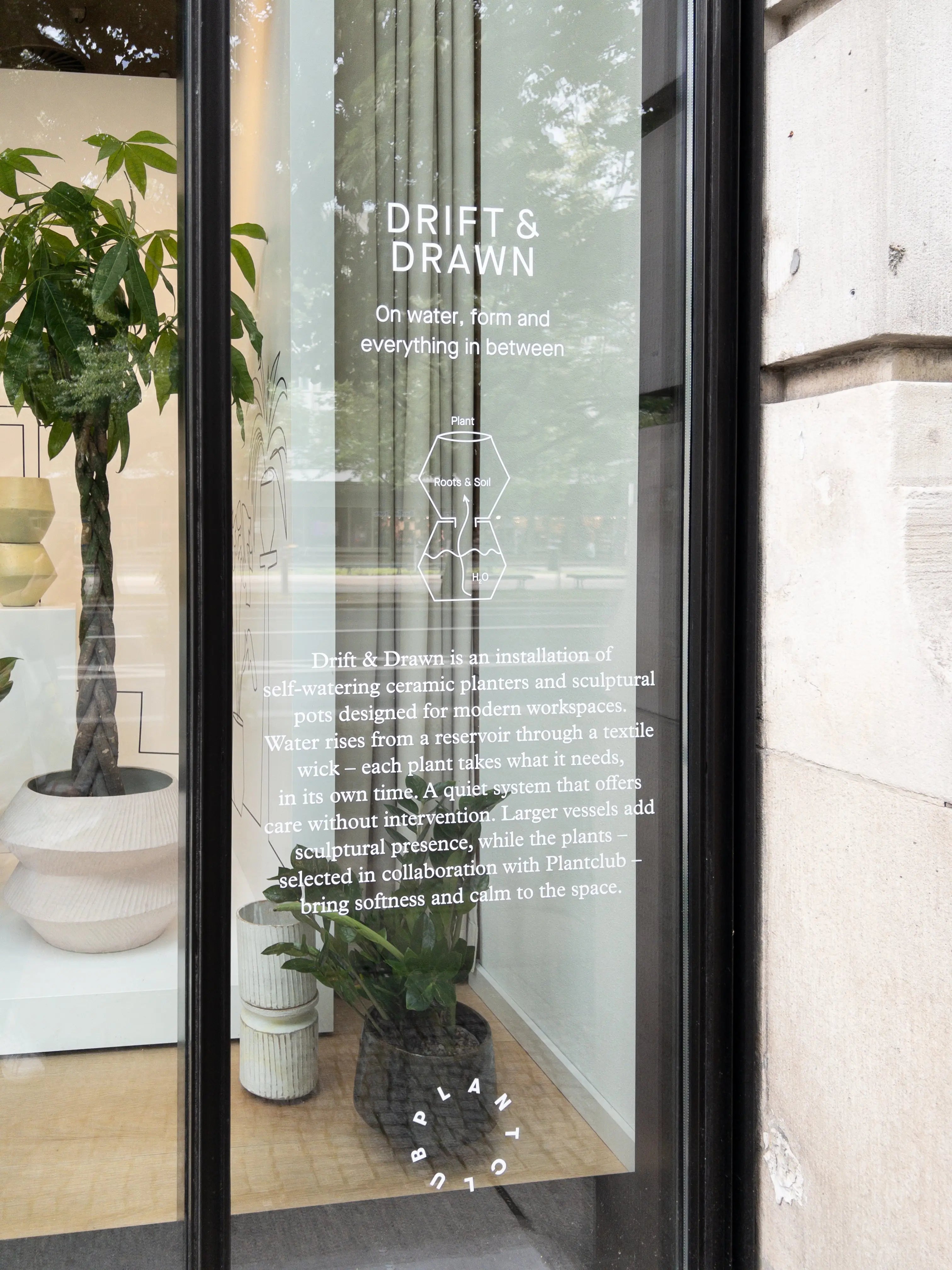 NURI (weiß) - selbstbewässernd Atelier von Ehren