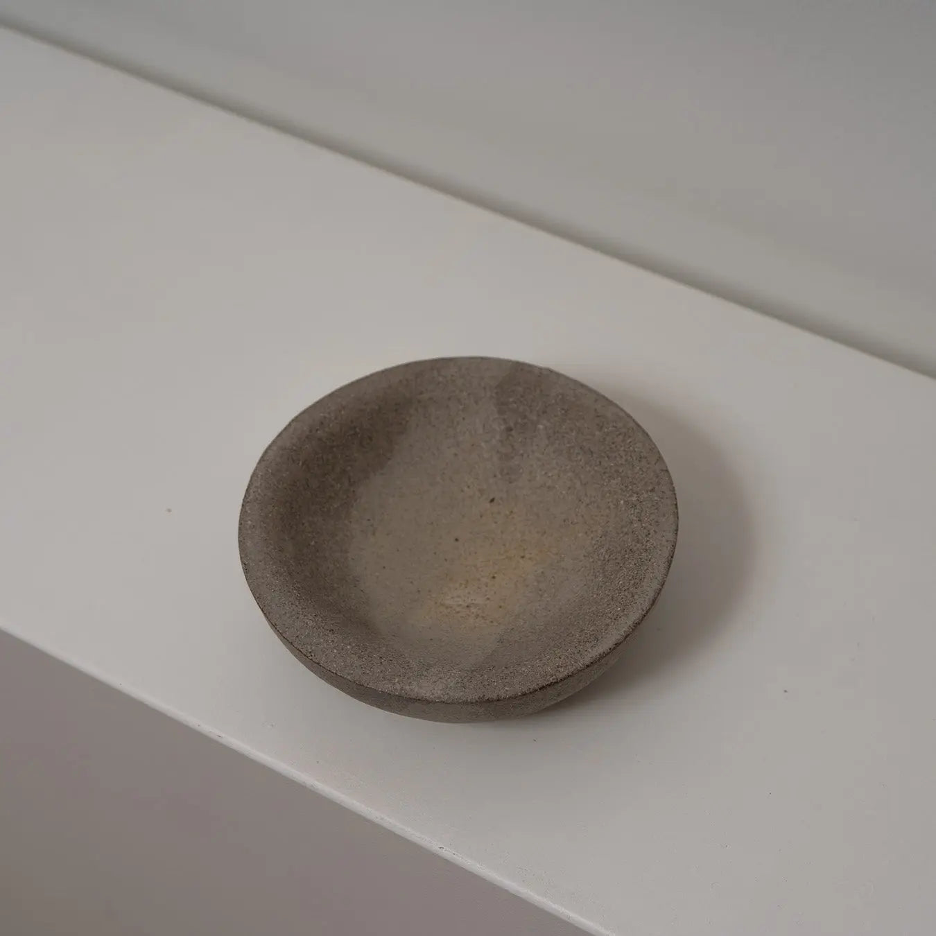 Runde gewölbte Schale - stein Atelier von Ehren