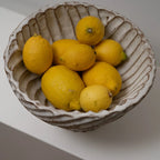 Schwere große runde Schüssel mit Struktur - erhöht Atelier von Ehren