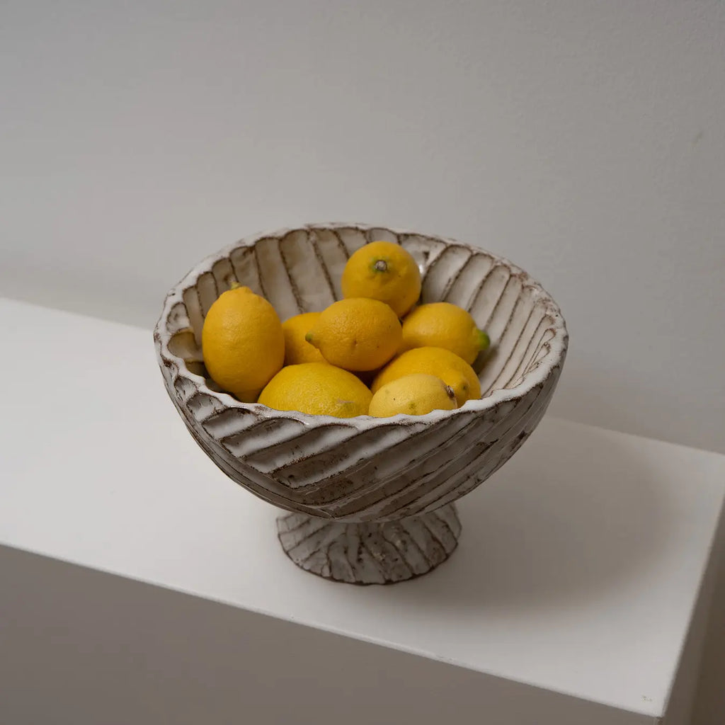 Schwere große runde Schüssel mit Struktur - erhöht Atelier von Ehren