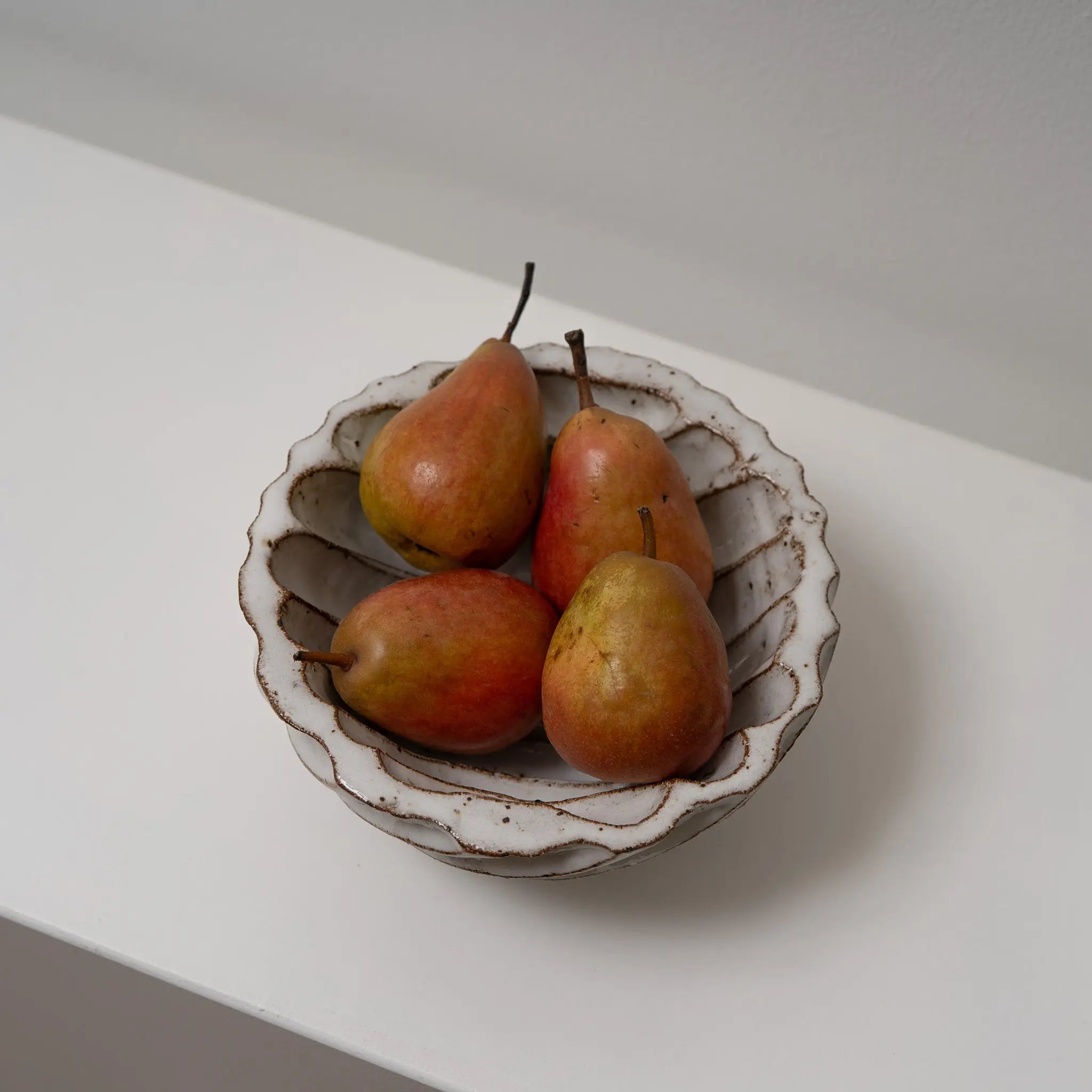 Schwere runde Schüssel mit Struktur Atelier von Ehren