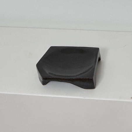 Schale flach rund und eckig schwarz Atelier von Ehren